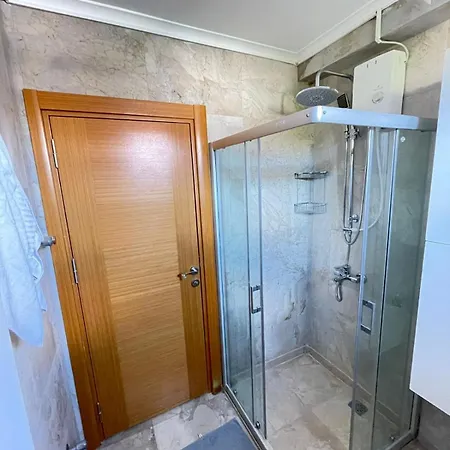 Homes Artemis Apartament