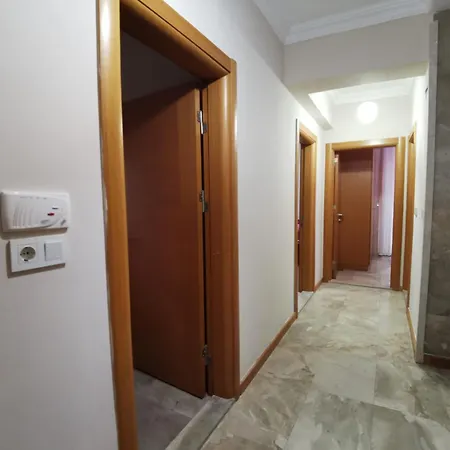 Homes Artemis Φετιγιέ